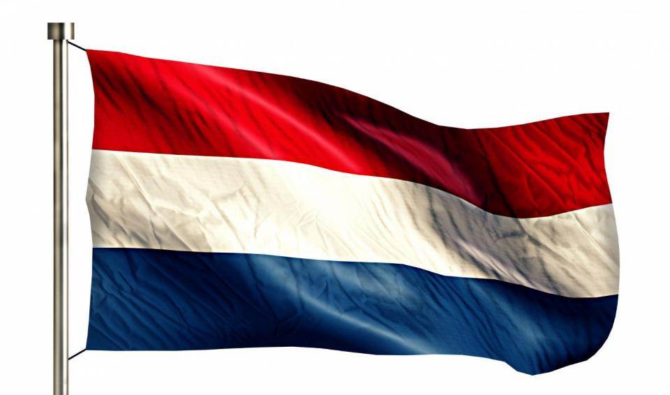 wapperende Nederlandse vlag