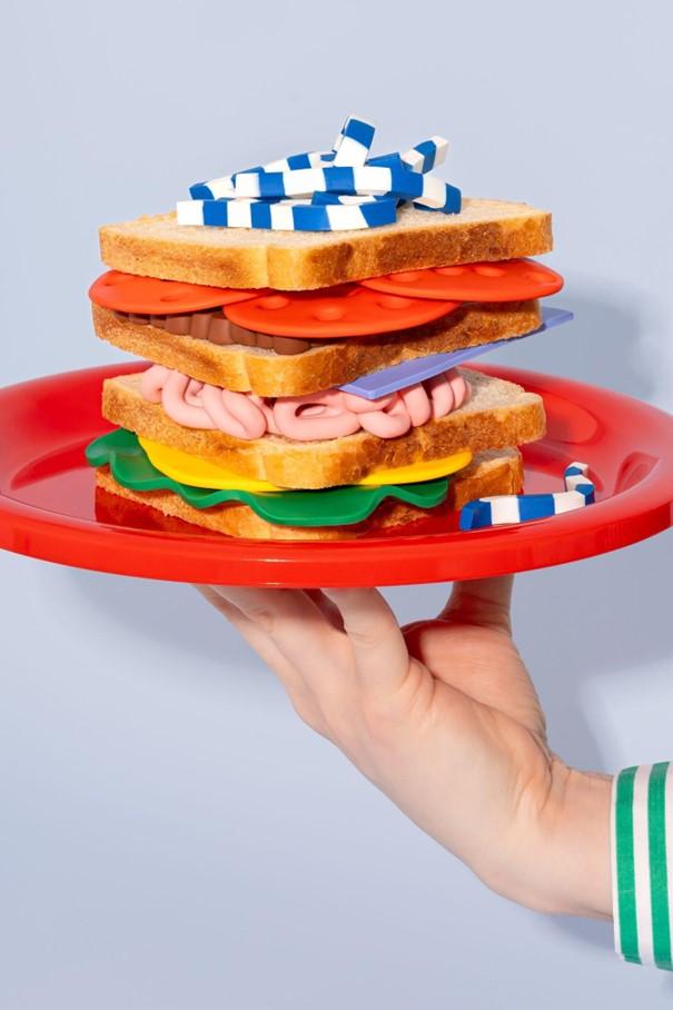 sandwich van props